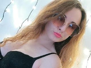 Devot, Oralsex, Piercing, Rollenspiele, Voyeurismus