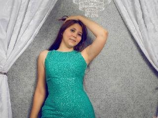 Dominant, Exhibitionismus, Oralsex, Orgien, Outdoor, Spanking, Wachs-Spiele