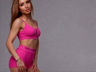 Devot, Fetisch, Lack und Leder, Rollenspiele, Schlucken, SM-Sex, Live-Dates