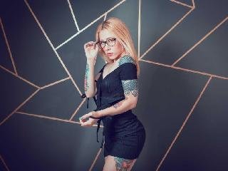 Anal-Sex, Dominant, Fesselspiele, Sexspielzeug, Spanking