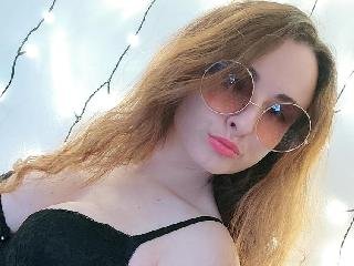 Devot, Oralsex, Piercing, Rollenspiele, Voyeurismus