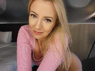 Anal-Sex, Devot, Dominant, Lack und Leder, Natursekt, Oralsex, Outdoor, Rollenspiele, Sexspielzeug, Live-Dates