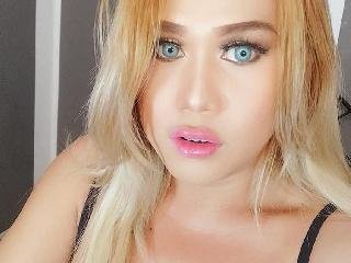 Fetisch, Natursekt, Orgien, Parkplatz-Sex, Pornographie, Rollenspiele, Schlucken, Sexspielzeug, SM-Sex, Tattoos